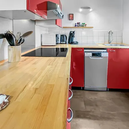 Bright - Near The Διαμέρισμα