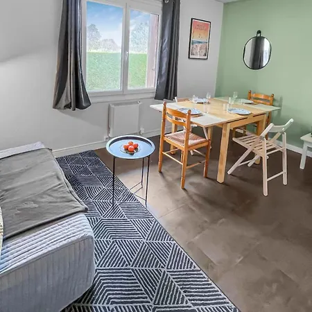 Apartament Bright - Near The